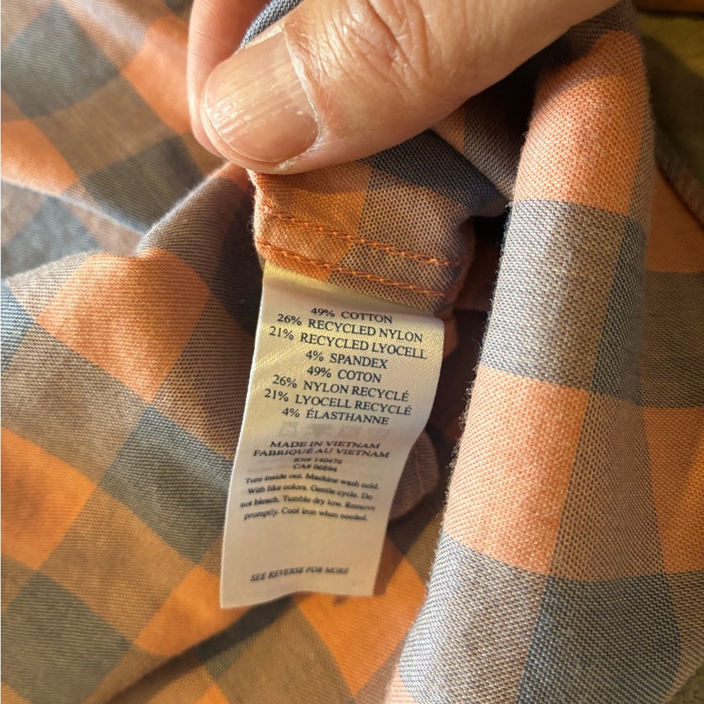 Faherty short sleeve button down, salmon and light blue check. Very soft! - Picture 4 of 7